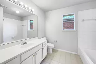 3229 Continental Dr, Missouri City, TX 77459 - Photo 16