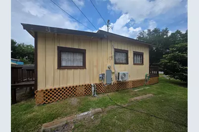 1028 Baker Avenue, Bacliff, TX 77518 - Photo 6