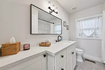 1615 Avenue L, Galveston, TX 77550 - Photo 30