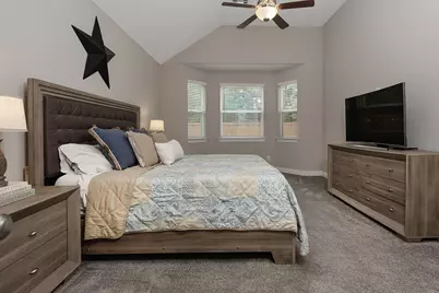 2111 Woodland Elm Lane, Conroe, TX 77384 - Photo 14
