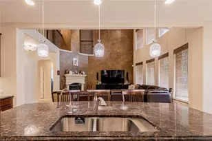 222 Trillium Dr, Sugar Land, TX 77479 - Photo 18