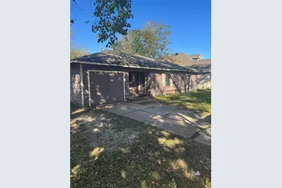 5915 Southtown Street, Houston, TX 77033 - Photo 1