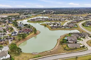 114 Avery Springs Ln, Dickinson, TX 77539 - Photo 22