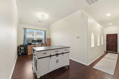 114 Avery Springs Lane, Dickinson, TX 77539 - Photo 10