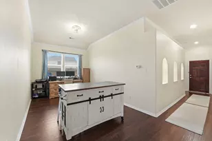 114 Avery Springs Ln, Dickinson, TX 77539 - Photo 10