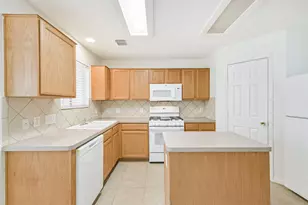 18330 Grove Brook Ln, Cypress, TX 77429 - Photo 8