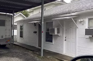 1006 1/2 Columbia St, Houston, TX 77008 - Photo 1