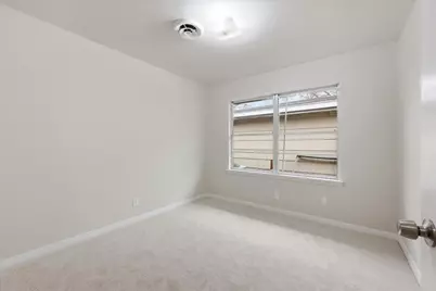 1520 Longhorn Avenue, Orange, TX 77630 - Photo 16