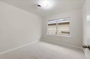 1520 Longhorn Ave, Orange, TX 77630 - Photo 16