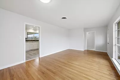 1520 Longhorn Avenue, Orange, TX 77630 - Photo 6