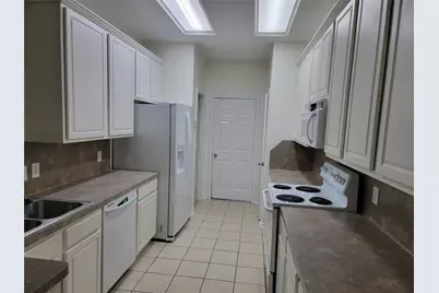 424 Folk Crest Lane, League City, TX 77539 - Photo 4