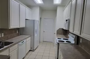 424 Folk Crest Ln, League City, TX 77539 - Photo 4