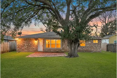 10123 Kent Towne Lane, Sugar Land, TX 77498 - Photo 2