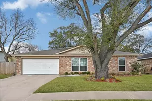 10123 Kent Towne Ln, Sugar Land, TX 77498 - Photo 1