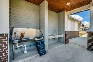 2201 Creekview Dr., Waco, TX 76711 - Photo 28