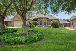 2129 Brittany Colony Dr, League City, TX 77573 - Photo 2