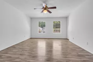 259 E Rainbow Ridge Cir, The Woodlands, TX 77381 - Photo 32