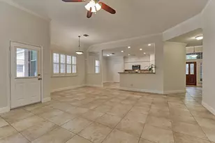 59 S Lace Arbor Dr, The Woodlands, TX 77382 - Photo 8