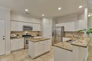 59 S Lace Arbor Dr, The Woodlands, TX 77382 - Photo 10