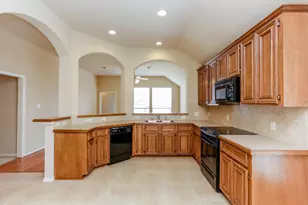 20214 Broad Run Ln, Richmond, TX 77407 - Photo 4
