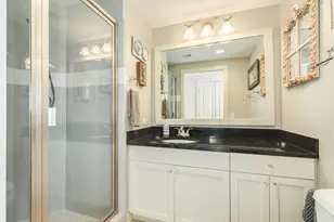 801 E Beach Dr, Galveston, TX 77550 - Photo 18