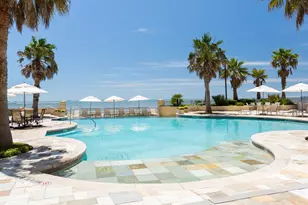 801 E Beach Dr, Galveston, TX 77550 - Photo 30