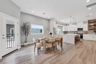 1122 W 16th Street #D, Houston, TX 77008 - Photo 8
