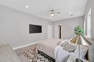 1122 W 16th St, Houston, TX 77008 - Photo 12