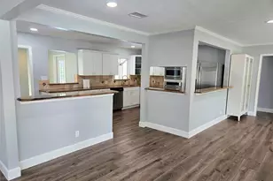 5010 Mayfair St, Bellaire, TX 77401 - Photo 10