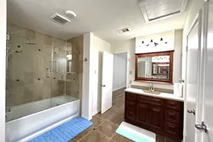 2714 River Birch Dr, Sugar Land, TX 77479 - Photo 10