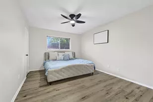 9611 Camrose Ct, Houston, TX 77086 - Photo 8