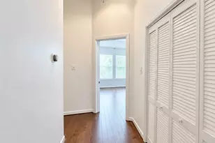 1005 Joe Annie St, Houston, TX 77019 - Photo 18