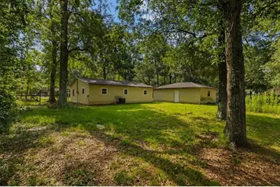 1675 Capri Street, Vidor, TX 77662 - Photo 18