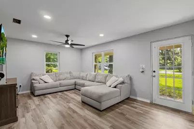 1675 Capri Street, Vidor, TX 77662 - Photo 6