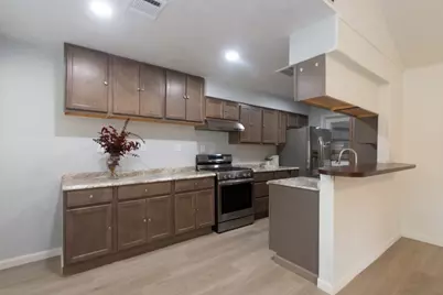 5704 Leggett Lane, Pearland, TX 77584 - Photo 8