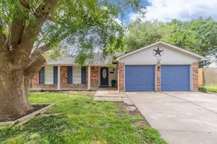 5704 Leggett Ln, Pearland, TX 77584 - Photo 1