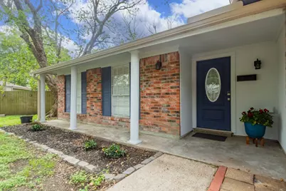 5704 Leggett Lane, Pearland, TX 77584 - Photo 4