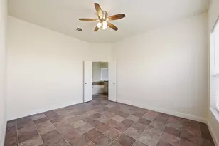 5519 Imperial Grove Dr, Houston, TX 77066 - Photo 18
