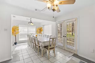 117 E Park Dr, Conroe, TX 77356 - Photo 8