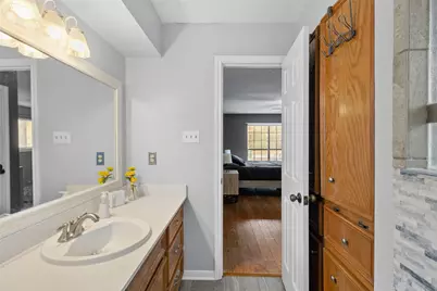 117 E Park Drive, Conroe, TX 77356 - Photo 16
