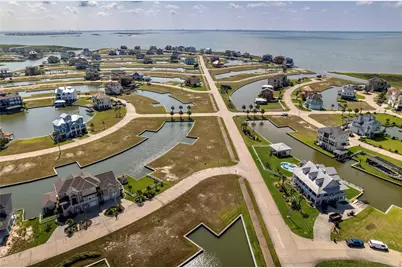 24 Long Key, Hitchcock, TX 77563 - Photo 20