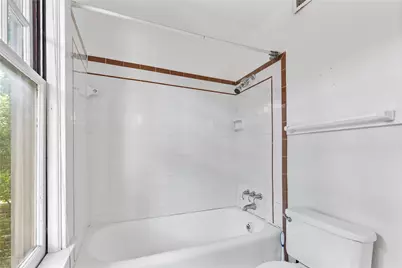 806 Winbern Street #1, Houston, TX 77002 - Photo 14