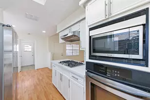 14006 Briarworth Dr, Houston, TX 77077 - Photo 8