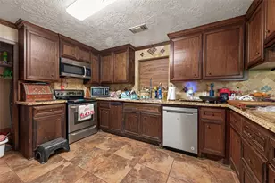 150 County Rd 2296, Cleveland, TX 77327 - Photo 12