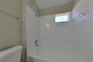 3215 Kelling St, Houston, TX 77045 - Photo 18