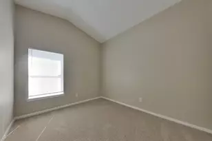 3215 Kelling St, Houston, TX 77045 - Photo 14