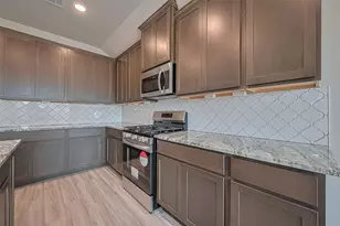 5827 Capri Frst Dr, Katy, TX 77493 - Photo 10