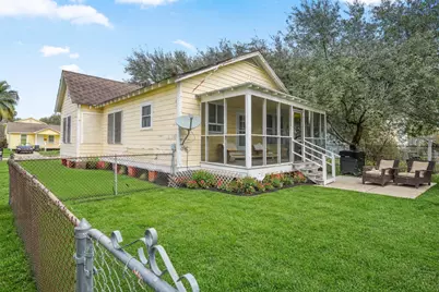 5127 Bernardo De Galvez, Galveston, TX 77551 - Photo 6