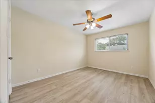 1349 Country Pl Dr, Houston, TX 77079 - Photo 10