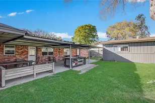 2303 Belvedere Dr, Baytown, TX 77520 - Photo 34